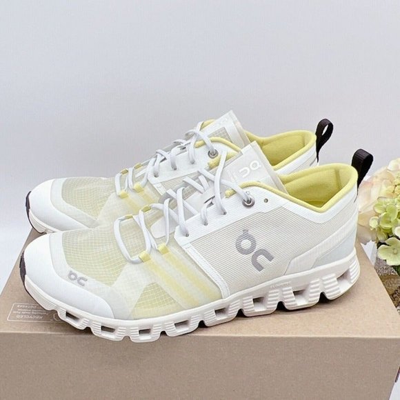 On Cloud X Shift Running Traning Shoe Vapor/ Acacia Womens Size US 11 - Picture 2 of 9